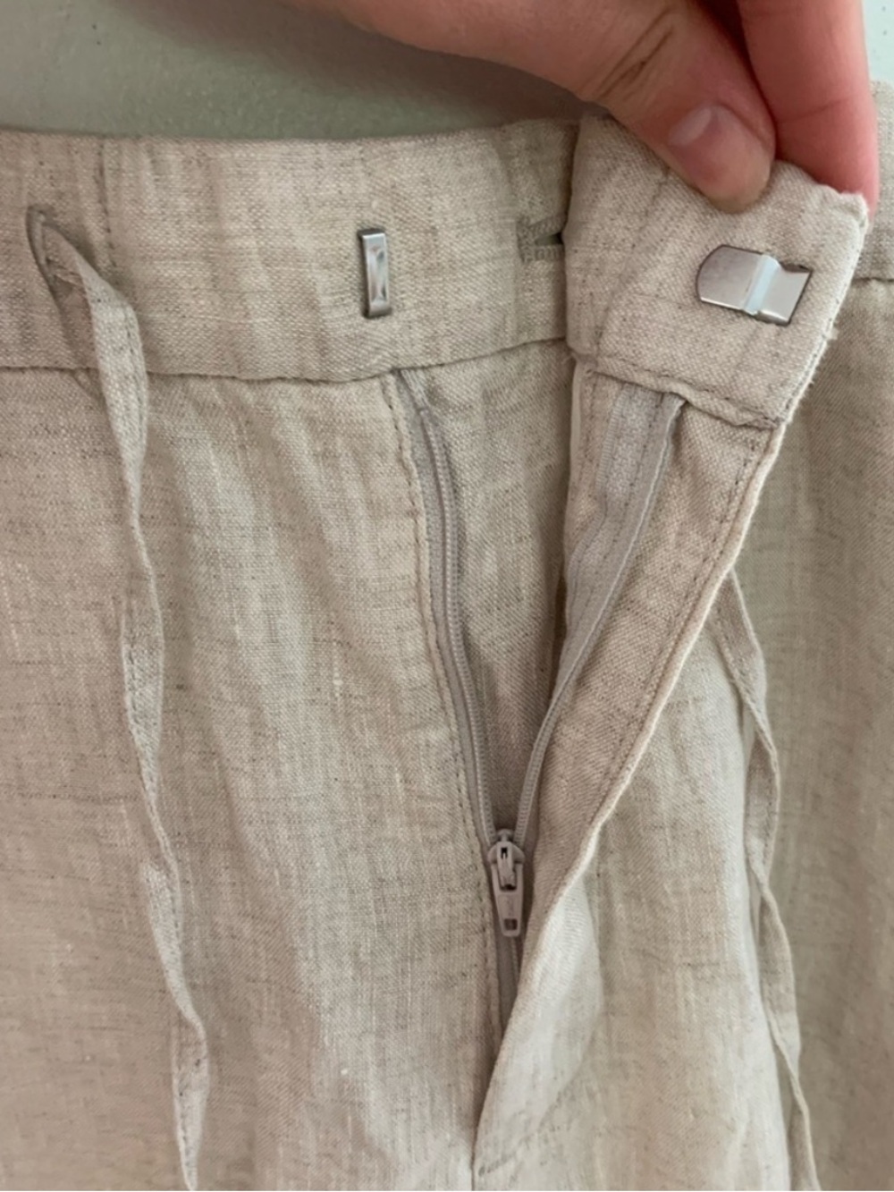 H&M 100% Linen Drawstring Relaxed Pants - Neutral Beige small/ medium - Picture 5 of 8